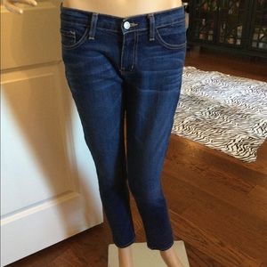 Dark wash Flying Monkey jeans in size 26